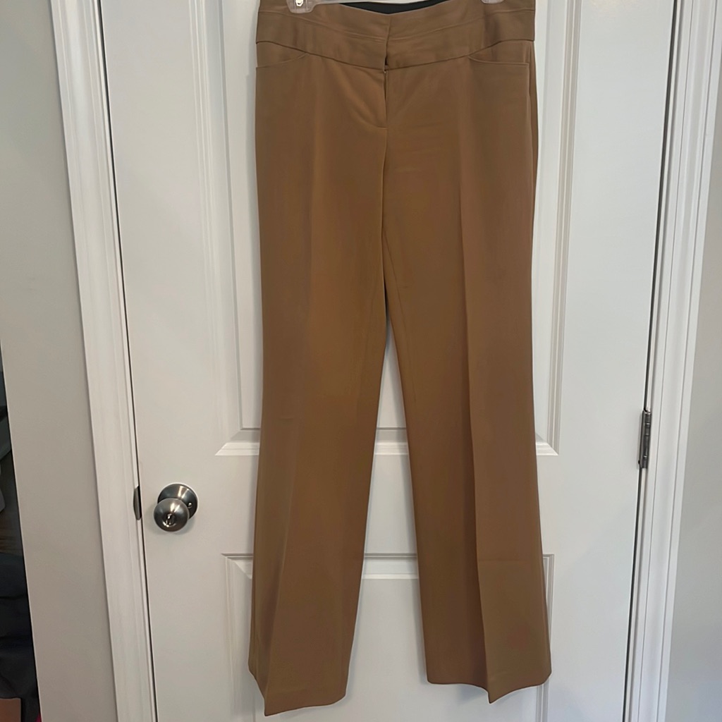 Express, Editor Pants